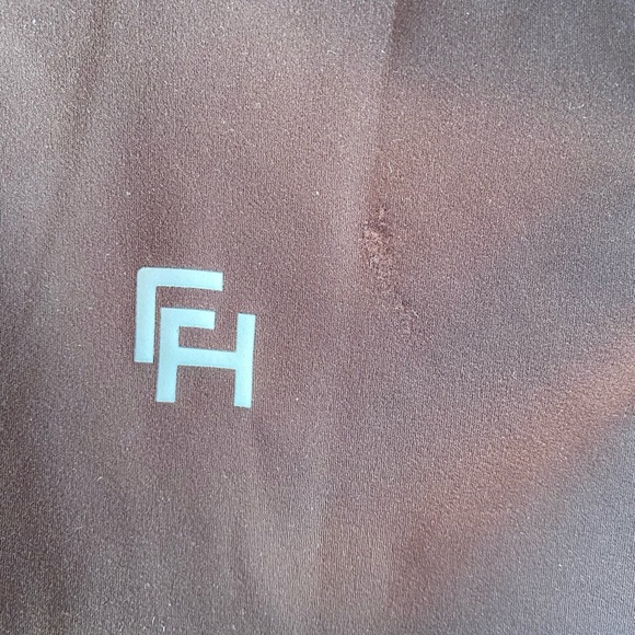 First Health Onxy Cropped (Teddy) - Picture 3 of 4